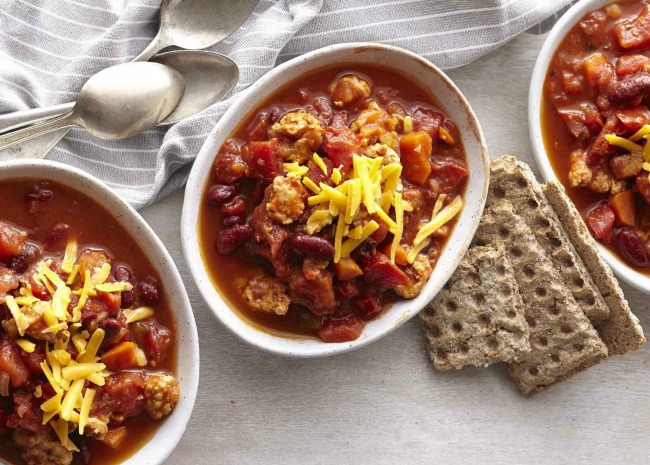 bowls of chili